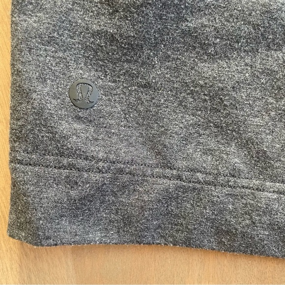 Lululemon Athletica Gray Hello Sunday Shorts - Picture 6 of 7